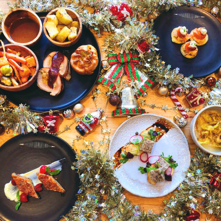 Festive Table v3