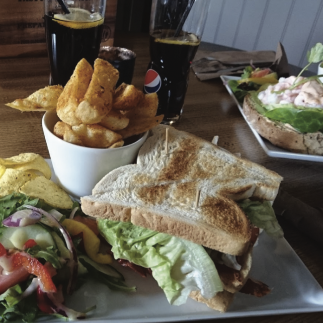 sandwitch chips